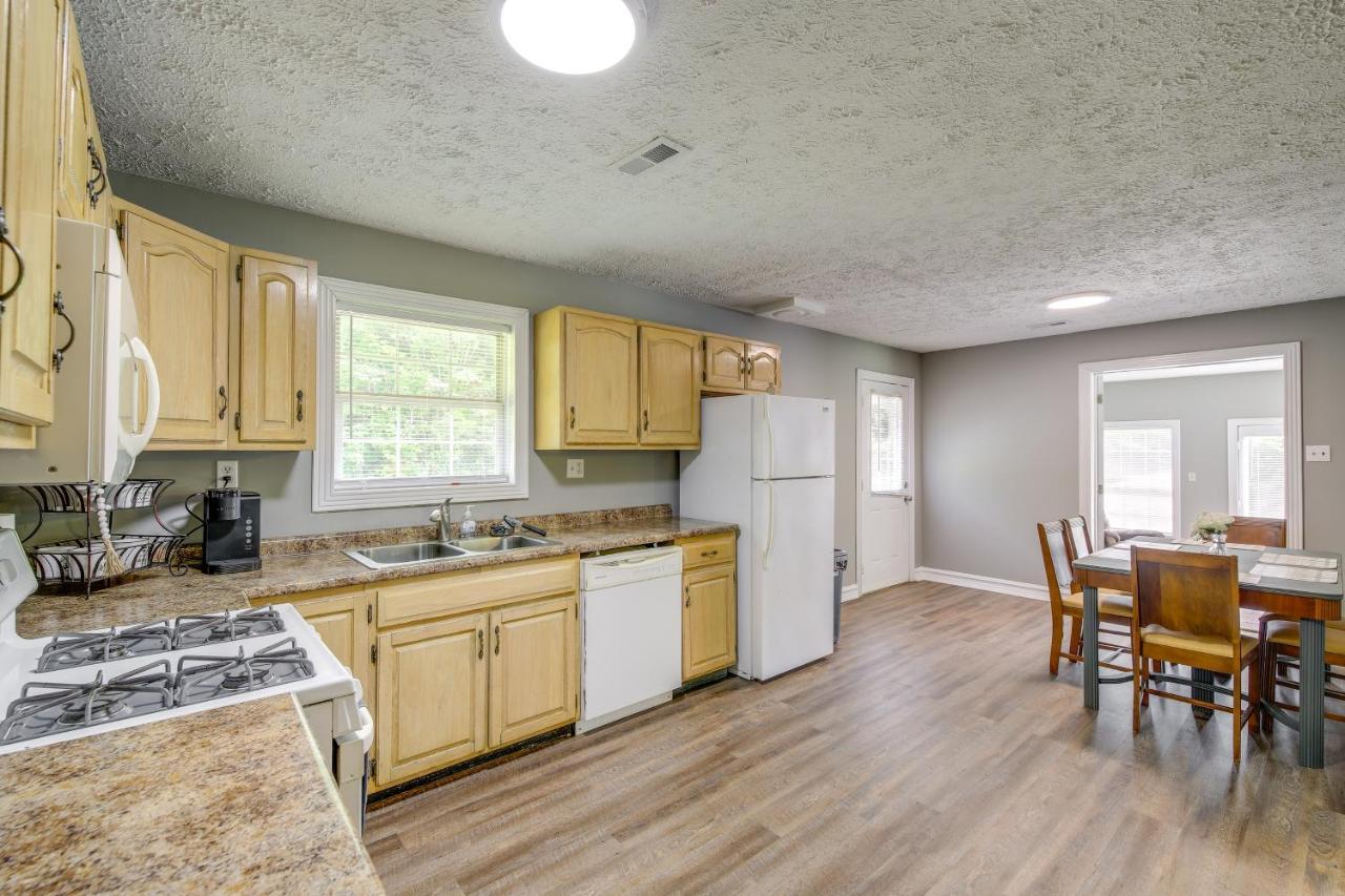 Huntsville Vacation Rental With Fire Pit Exterior photo